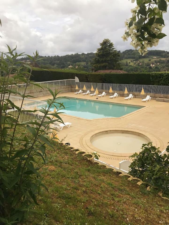 Le N4 Des Hauts De Sarlat, Clim Piscine Parking Kültér fotó